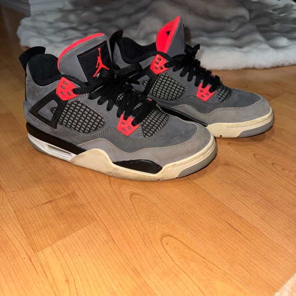 Jordan Kids Sneakers in Gray and Bright Red
